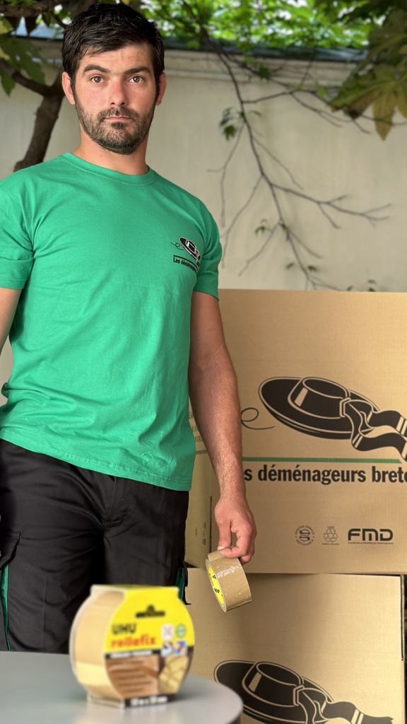 UHU X DEMENAGEURS BRETONS ACTIVAION ROLLAFIX-STORY-11