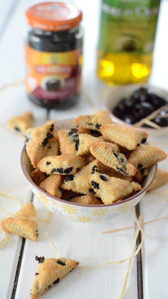 biscuits-aux-olives-noires-tramier