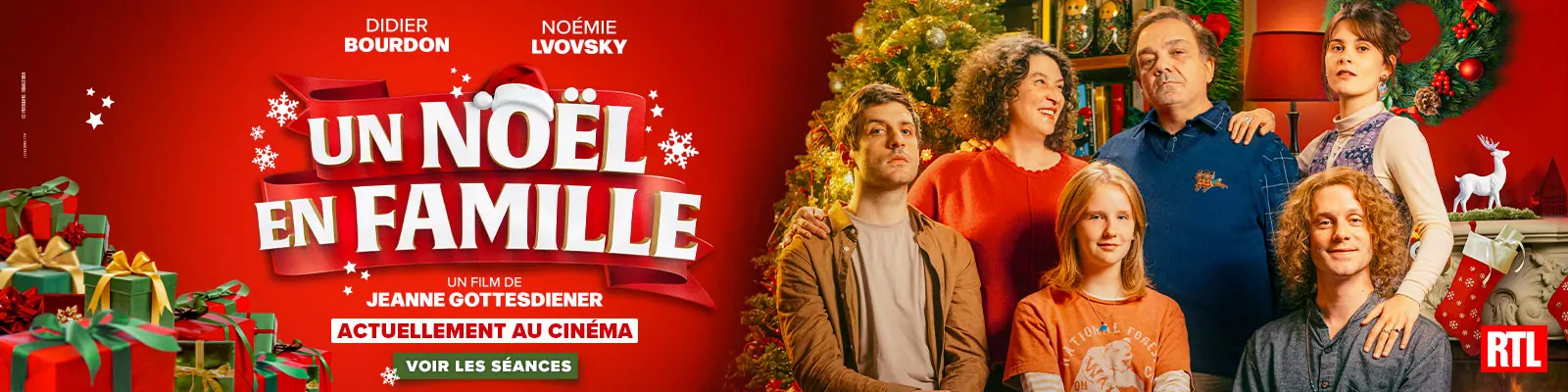 Promotion pour la sortie du film Un Noël en Famille : header desktop. Une affiche originale - ainsi que toutes les déclinaisons print & web - créée par l'agence LES ALIENS. Un film de Jeanne Gottesdiener, avec Didier Bourdon, Noémie Lvovsky, Christophe Montenez. Au cinéma en décembre 2024. Distribution : KMBO.